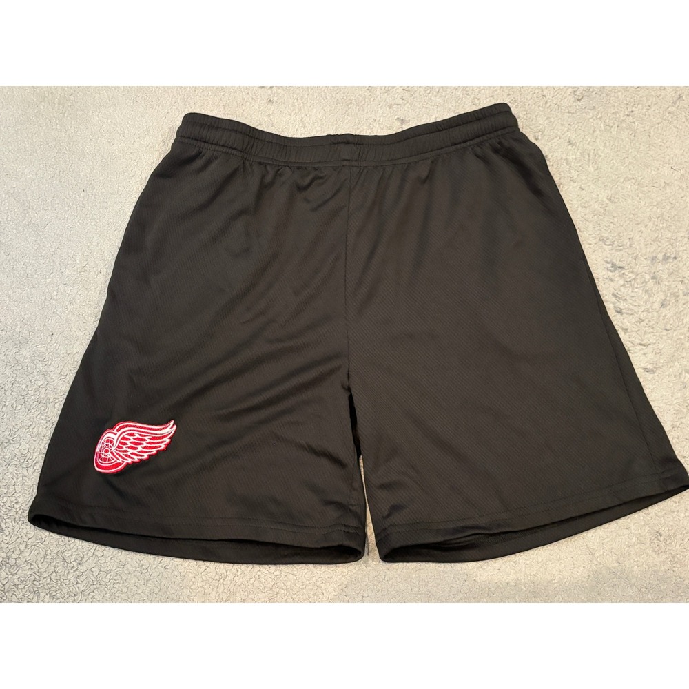Detroit Red Wings NHL Calhoun Mens Black Mesh Athletic Shorts Medium Hockey